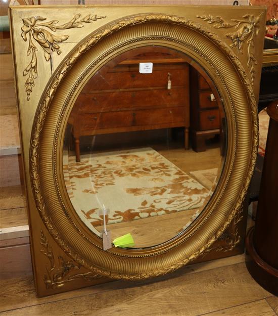 An Edwardian gilt oval wall mirror H.106cm